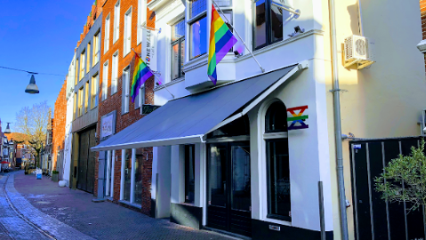 Stonewall café